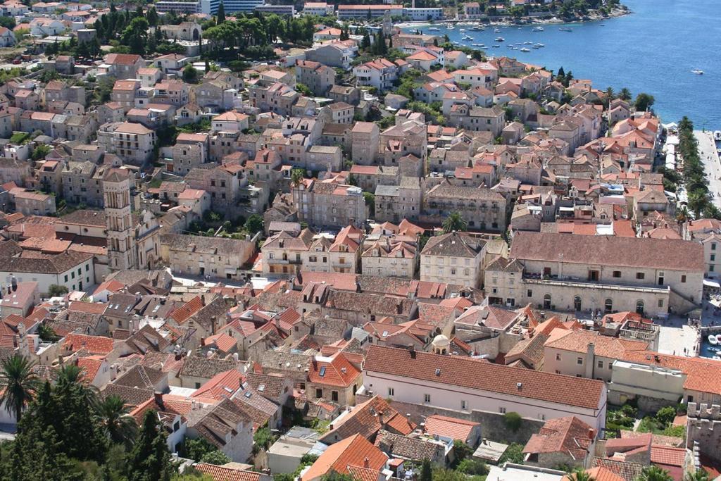 Hvar Old Dalmatian House Junior Suite - Deck 3 赫瓦尔 外观 照片