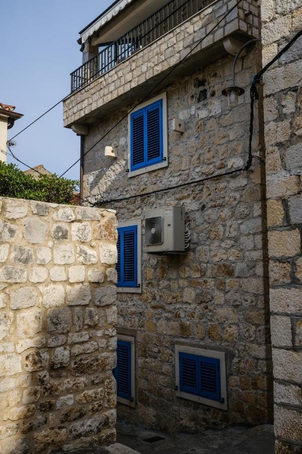 Hvar Old Dalmatian House Junior Suite - Deck 3 赫瓦尔 外观 照片